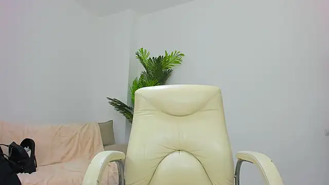 Carla Shine online show from 01.16.26