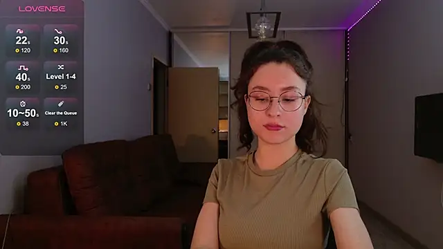 Snapshot of classy____ chatting on 01.15.26 classy online show from 01.15.26