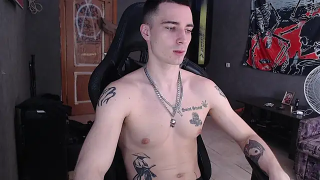 Snapshot of Jack_loveeee chatting on 05.06.26 Jack loveeee online show from 05.06.26