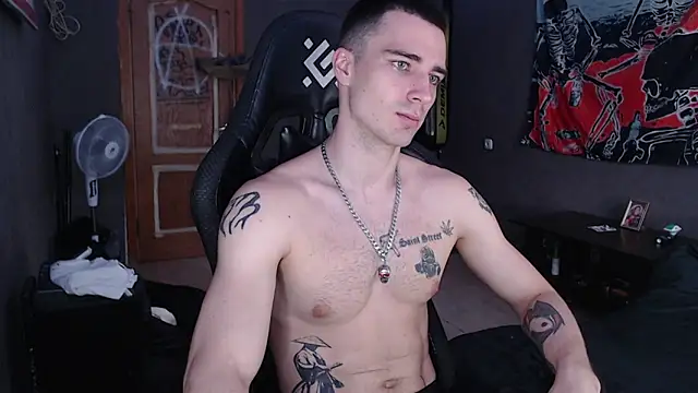 Snapshot of Jack_loveeee chatting on 06.15.26 Jack loveeee online show from 06.15.26