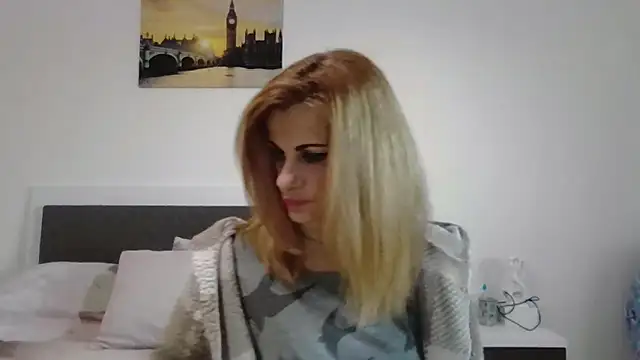 Clara1986 online show from 04.06.26