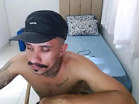 lipegonzalezz online show from 02.24.26