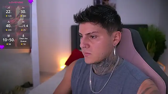 Snapshot of goldenatlasX chatting on 02.08.26 goldenatlasX online show from 02.08.26