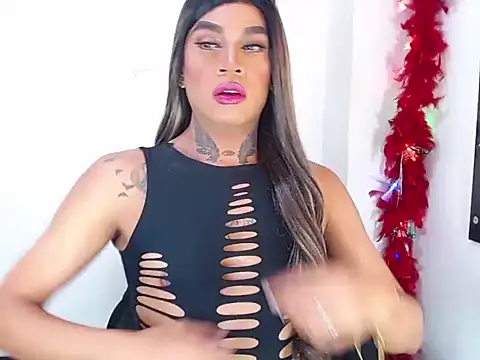 Snapshot of taylorqueensexx chatting on 04.15.26 taylorqueensexx online show from 04.15.26