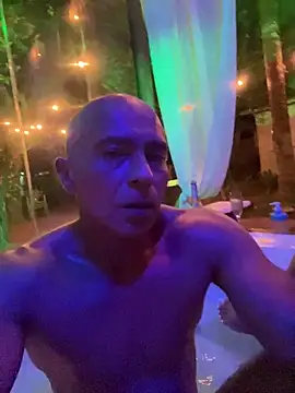 Snapshot of dogfrota chatting on 02.06.26 dogfrota online show from 02.06.26