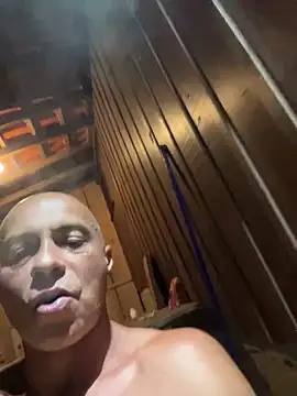 Snapshot of dogfrota chatting on 02.16.26 dogfrota online show from 02.16.26