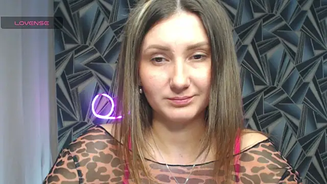 NikkiKiss    online show from 03.22.26