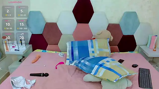 sabriana smith1 online show from 04.12.26