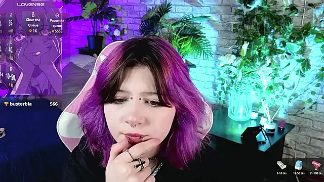 Ashley Veil online show from 04.16.26