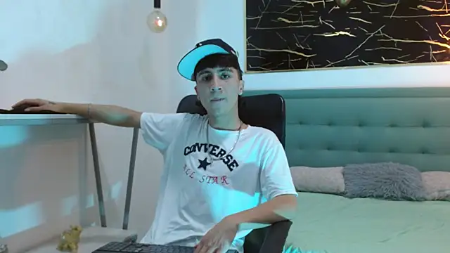 XanderGrey8 online show from 01.15.26