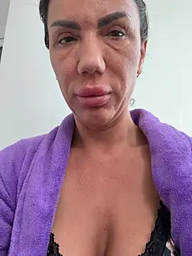 Missolevelvet online show from 03.30.26