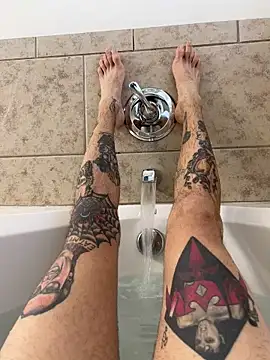 Snapshot of brngitdwn chatting on 02.20.26 brngitdwn online show from 02.20.26