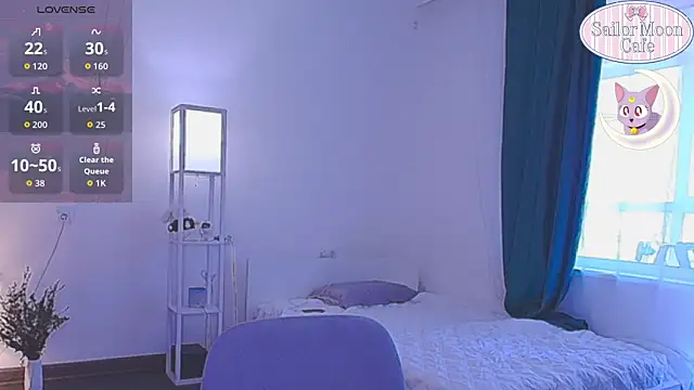 sailormoon666  online show from 04.10.26