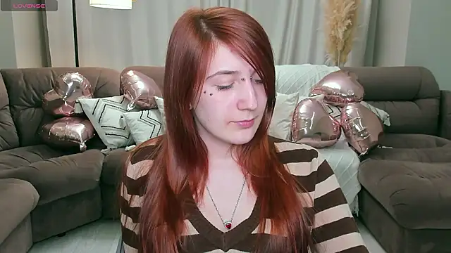 Polly Sweet online show from 02.12.26