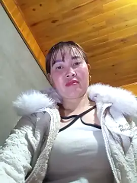 Snapshot of karara97 chatting on 02.16.26 karara97 online show from 02.16.26