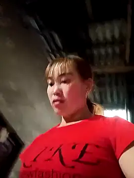 Snapshot of karara97 chatting on 02.18.26 karara97 online show from 02.18.26