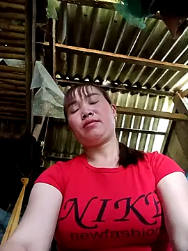 Snapshot of karara97 chatting on 02.26.26 karara97 online show from 02.26.26