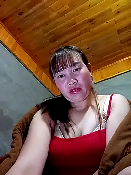 Snapshot of karara97 chatting on 02.26.26 karara97 online show from 02.26.26