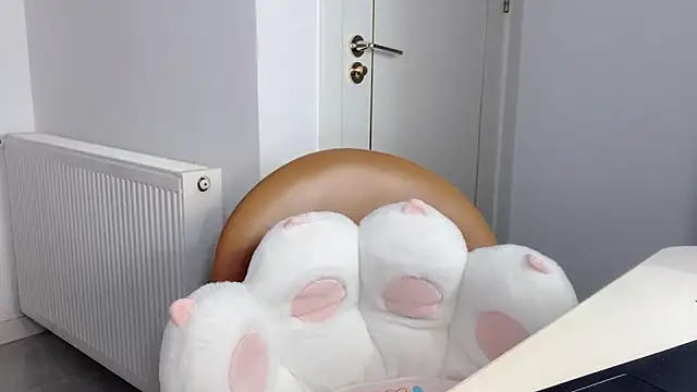 X-9958 online show from 02.24.26