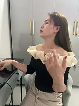 Llabi2k online show from 02.14.26