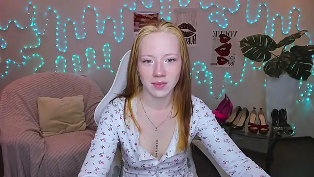 Snapshot of Katrys chatting on 03.08.26 Katrys online show from 03.08.26