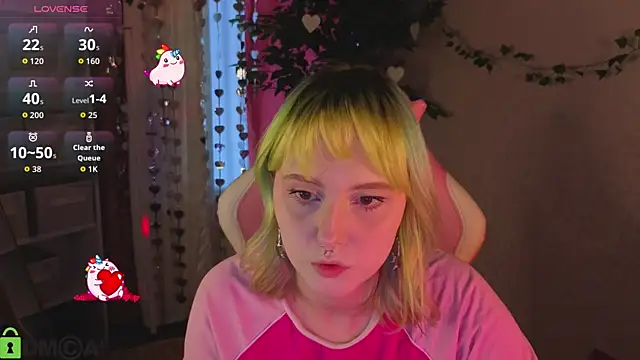 Snapshot of Roziett_Belle chatting on 02.16.26 Roziett Belle online show from 02.16.26