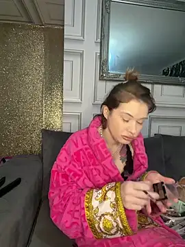 Snapshot of Demi_Lovex chatting on 02.06.26 Demi Lovex online show from 02.06.26