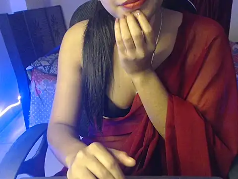 SobnamHot online show from 04.12.26