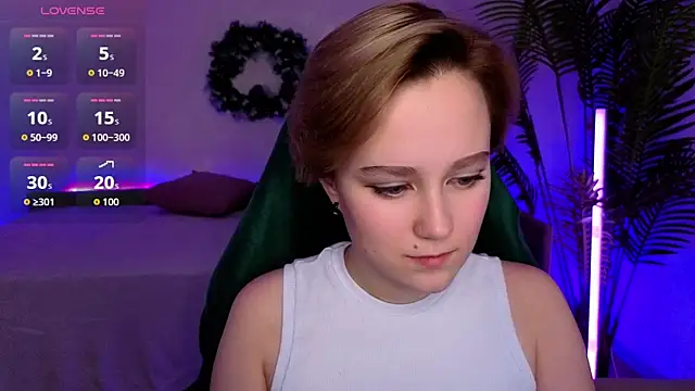 Snapshot of Ellie_Heavenly chatting on 01.18.26 Ellie Heavenly online show from 01.18.26