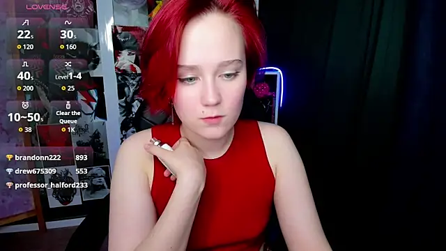 Ellie Heavenly online show from 04.12.26