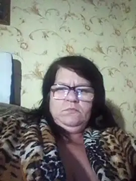 NysiOlsen online show from 02.10.26