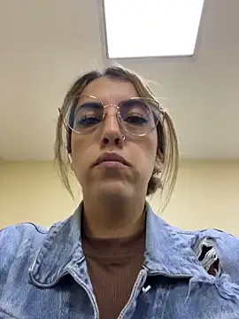 Paulinaa bella online show from 02.25.26