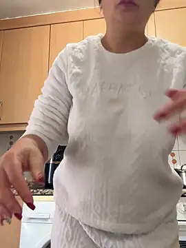 Snapshot of morenita_sexy777 chatting on 02.22.26 morenita sexy777 online show from 02.22.26