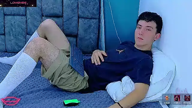 SamBoycash  online show from 01.15.26