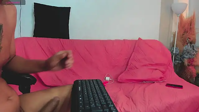 Zara Foxxx  online show from 02.16.26