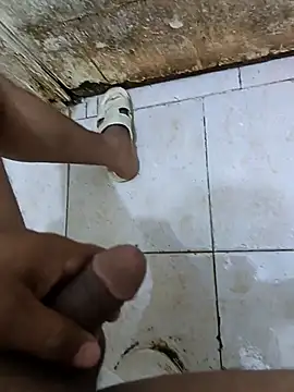 Snapshot of Rone9936 chatting on 03.24.26 Rone9936 online show from 03.24.26