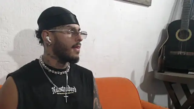 liyamjunior online show from 02.19.26