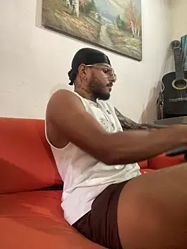 liyamjunior online show from 02.21.26