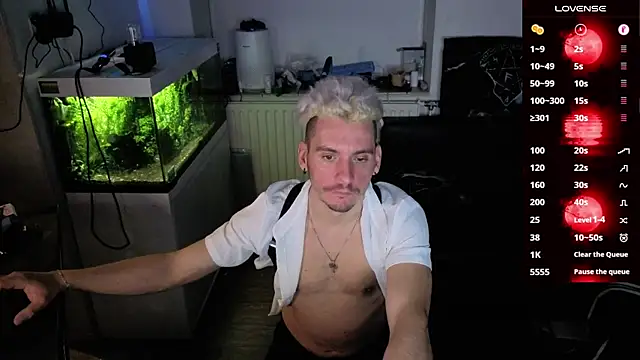 Rayzel White online show from 03.30.26