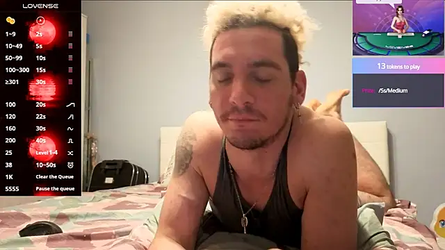Snapshot of Rayzel_White chatting on 07.17.26 Rayzel White online show from 07.17.26