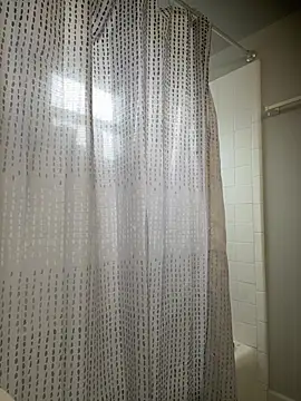 prettiexotic online show from 04.06.26