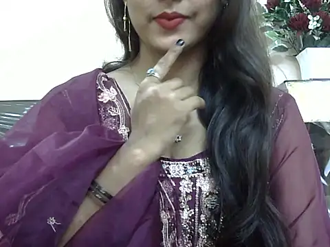 sexy-iram online show from 03.07.26