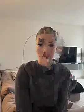 Snapshot of NovaLushhh chatting on 02.12.26 NovaLushhh online show from 02.12.26