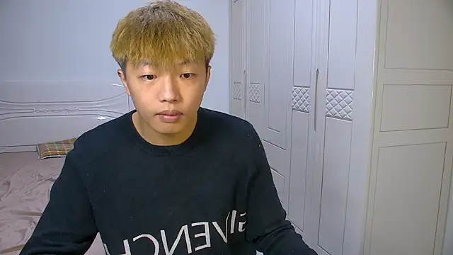 Chocolates-001 online show from 03.07.26