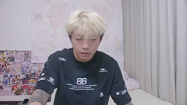 Chocolates-001 online show from 04.27.26