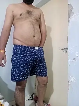 Snapshot of gujjuboysexy123 chatting on 07.19.26 gujjuboysexy123 online show from 07.19.26