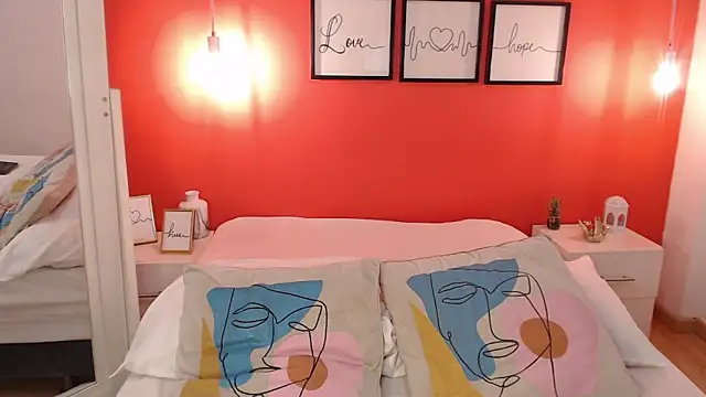 MaddyOwens 5 online show from 04.08.26