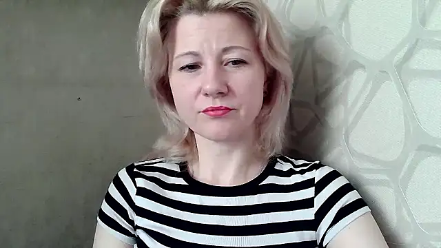 Kitti-Ellison online show from 01.15.26