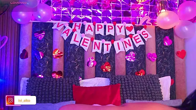 Snapshot of Ivi_Aiko chatting on 02.12.26 Ivi Aiko online show from 02.12.26