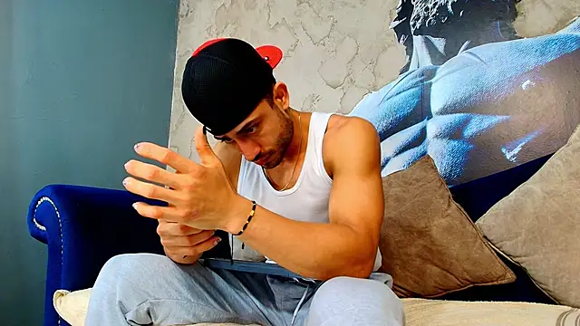 Vans Ross online show from 04.21.26